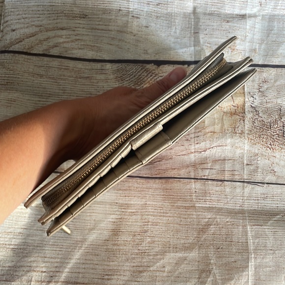 Kate Spade Leather Wallet - Picture 5 of 11